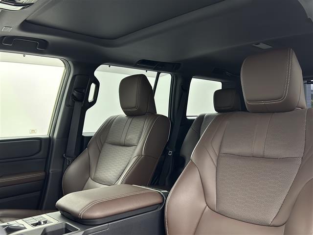 ランドクルーザー250 ZXファーストエディション 7人乗り JBLプレミアムサウンドシステム 茶色レザーシート パノラミックビューモニター 純正12.3インチディスプレイオーディオ クルーズコントロール デジタルインナーミラー 純正18インチAW(34枚目)