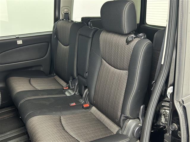 セレナ HWS S HV Vセレ +SeftyII 純正8インチAW TV/CD/DVD/SD/ブルートゥース アラウンドビューモニター フリップダウンモニター 両側パワースライドドア HIDヘッドライト 純正16インチAW クルーズコントロール(8枚目)