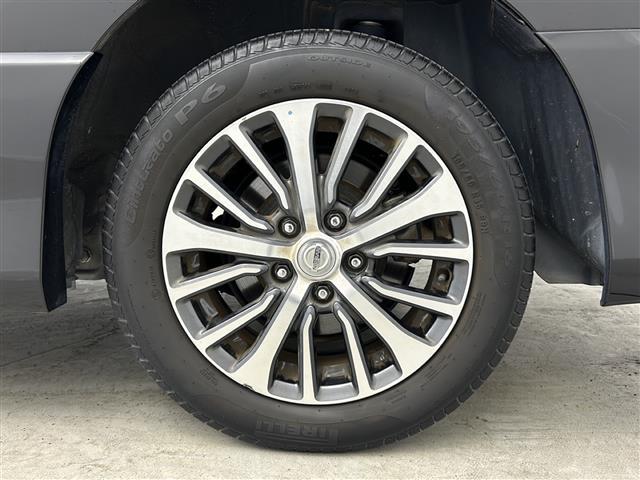 セレナ HWS S HV Vセレ +SeftyII 純正8インチAW TV/CD/DVD/SD/ブルートゥース アラウンドビューモニター フリップダウンモニター 両側パワースライドドア HIDヘッドライト 純正16インチAW クルーズコントロール(17枚目)