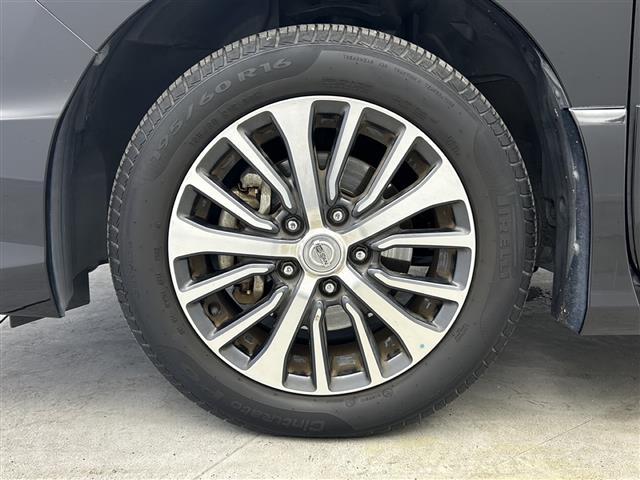 セレナ HWS S HV Vセレ +SeftyII 純正8インチAW TV/CD/DVD/SD/ブルートゥース アラウンドビューモニター フリップダウンモニター 両側パワースライドドア HIDヘッドライト 純正16インチAW クルーズコントロール(29枚目)