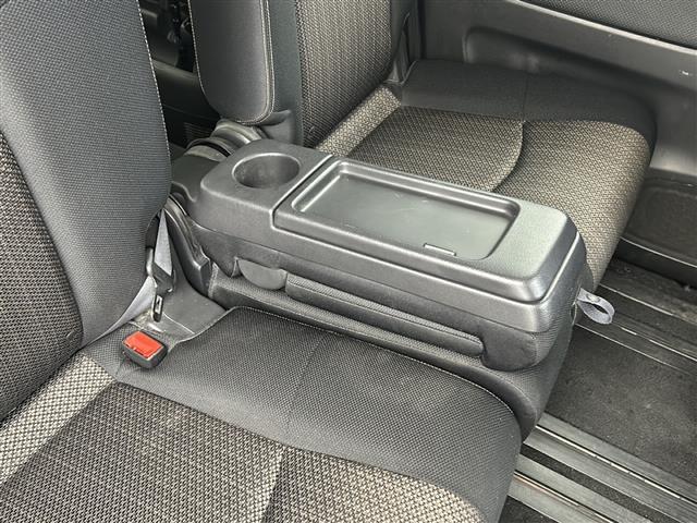 セレナ HWS S HV Vセレ +SeftyII 純正8インチAW TV/CD/DVD/SD/ブルートゥース アラウンドビューモニター フリップダウンモニター 両側パワースライドドア HIDヘッドライト 純正16インチAW クルーズコントロール(32枚目)