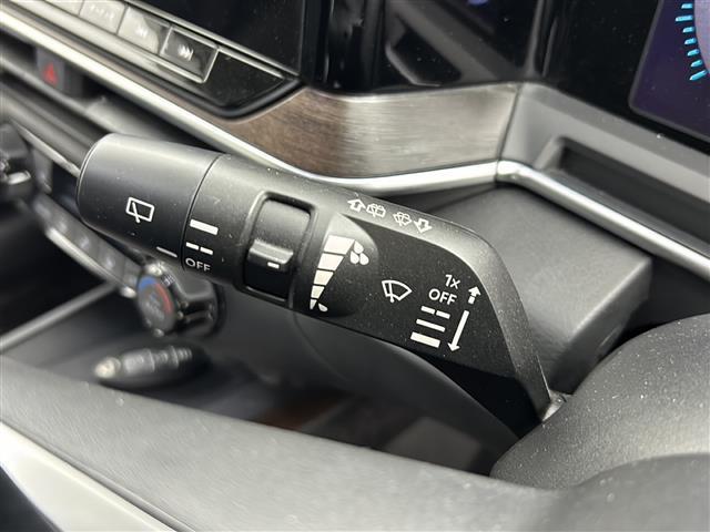 オーラ G レザーエディション NissanConnect9ナビゲーションシステム TV BT AppleCarPlay HDMI BOSEパーソナルプラスサウンドシステム 全方位カメラ デジタルインナーミラー レザーシート ETC(27枚目)