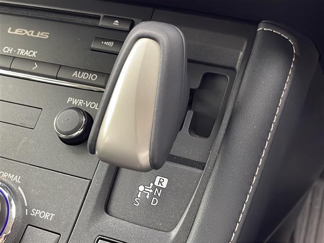 CT CT200h バージョンC 純正メーカーナビ CD DVD Bluetooth フルセグ レーダークルーズコントロール 革巻きステアリング シートヒーター プリクラッシュセーフティー レーンディパーチャーアラート ETC2.0(23枚目)