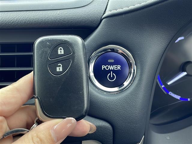 CT CT200h バージョンC 純正メーカーナビ CD DVD Bluetooth フルセグ レーダークルーズコントロール 革巻きステアリング シートヒーター プリクラッシュセーフティー レーンディパーチャーアラート ETC2.0(24枚目)