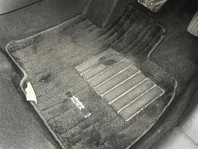 CT CT200h バージョンC 純正メーカーナビ CD DVD Bluetooth フルセグ レーダークルーズコントロール 革巻きステアリング シートヒーター プリクラッシュセーフティー レーンディパーチャーアラート ETC2.0(40枚目)