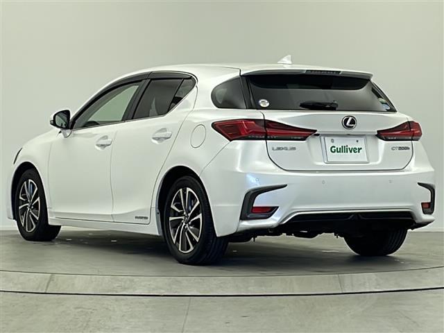 CT CT200h バージョンC 純正メーカーナビ CD DVD Bluetooth フルセグ レーダークルーズコントロール 革巻きステアリング シートヒーター プリクラッシュセーフティー レーンディパーチャーアラート ETC2.0(43枚目)