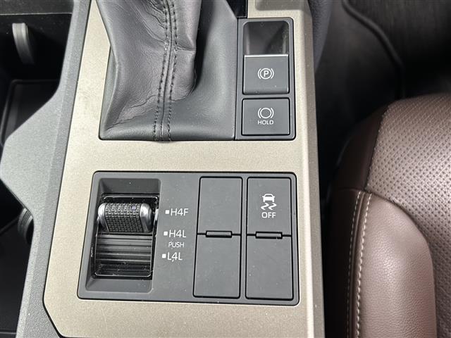 ランドクルーザー250 VXファーストエディション サンルーフ 純正12.3インチディスプレイオーディオ パノラミックビューモニター Advanced Drive TOYOTA SAFTY SENCE デジタルインナーミラー ビルトインETC LED(7枚目)