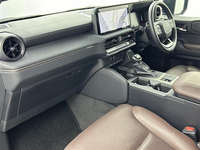 ランドクルーザー250 VXファーストエディション サンルーフ 純正12.3インチディスプレイオーディオ パノラミックビューモニター Advanced Drive TOYOTA SAFTY SENCE デジタルインナーミラー ビルトインETC LED(29枚目)