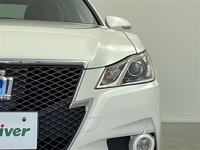 クラウンハイブリッド アスリートS 純正8インチHDDナビ サンルーフ ETC バックカメラ 衝突被害軽減システム クルーズコントロール追従無し アイドリングストップ オートライト 純正17インチAW 純正フロアマット パワーシート(27枚目)