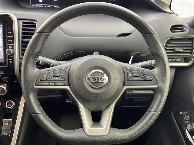 セレナ ハイウェイスターG 8人乗り プロパイロット 純正9インチナビ 純正フリップダウンモニター デジタルインナーミラー アラウンドビューモニター 両側パワースライドドア ビルトインETC オートライト 前方ドラレコ WAC(2枚目)