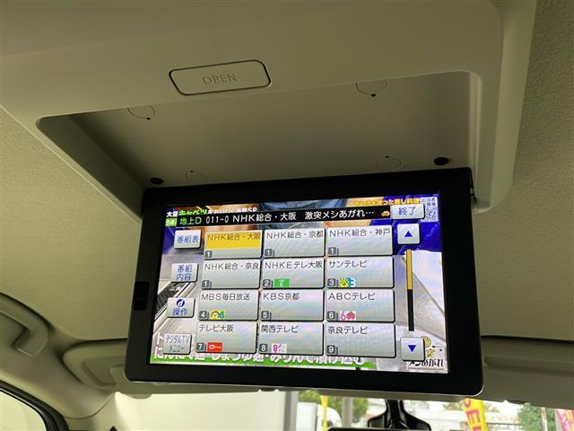 セレナ ハイウェイスターG 8人乗り プロパイロット 純正9インチナビ 純正フリップダウンモニター デジタルインナーミラー アラウンドビューモニター 両側パワースライドドア ビルトインETC オートライト 前方ドラレコ WAC(3枚目)