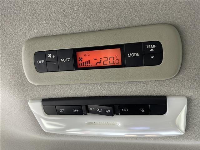 セレナ ハイウェイスターG 8人乗り プロパイロット 純正9インチナビ 純正フリップダウンモニター デジタルインナーミラー アラウンドビューモニター 両側パワースライドドア ビルトインETC オートライト 前方ドラレコ WAC(4枚目)