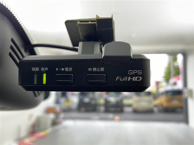 セレナ ハイウェイスターG 8人乗り プロパイロット 純正9インチナビ 純正フリップダウンモニター デジタルインナーミラー アラウンドビューモニター 両側パワースライドドア ビルトインETC オートライト 前方ドラレコ WAC(38枚目)