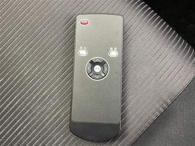 セレナ ハイウェイスターG 8人乗り プロパイロット 純正9インチナビ 純正フリップダウンモニター デジタルインナーミラー アラウンドビューモニター 両側パワースライドドア ビルトインETC オートライト 前方ドラレコ WAC(40枚目)