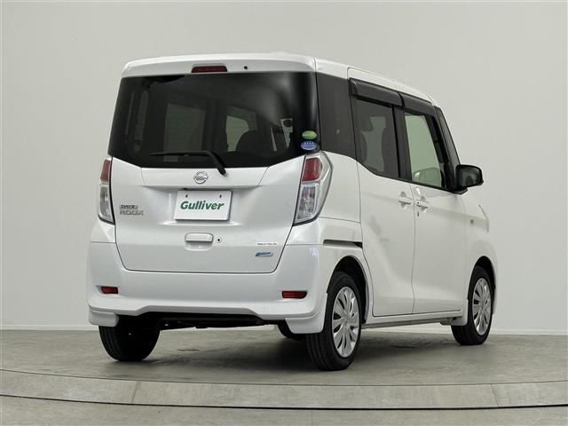 デイズルークス Ｘ　社外ナビ　アラウンドビューモニター　エマージェンシーブレーキ　片側パワースライドドア　ハロゲンヘッドライト　純正フロアマット　ＨＤＤメモリ　横滑り防止機能　アイドリングストップ　Ｗエアバック　ＡＢＳ（25枚目）