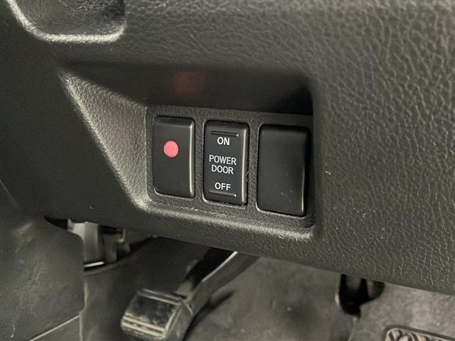 セレナ ハイウェイスター Vセレ+セーフティII SHV 純正9インチナビ 純正フリップダウンモニター 両側パワースライドドア 全方位カメラ 追従型クルーズコントロール ETC車載器 前後コーナーセンサー LEDヘッドライト Bluetooth CD DVD(8枚目)