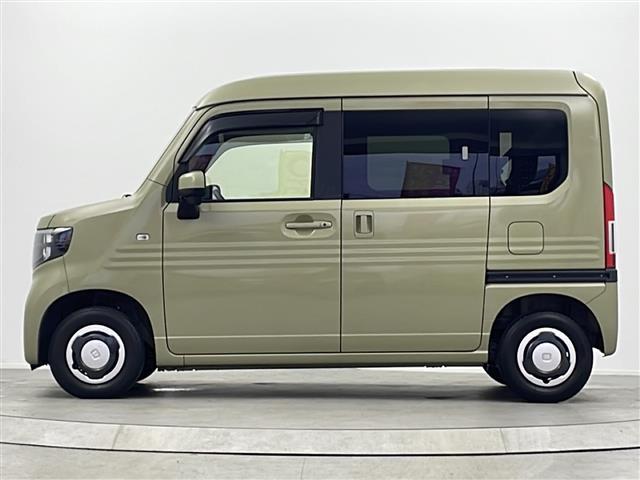 N-VAN+スタイル ファン・ホンダセンシング 純正SD8インチナビ AppleCarPlay バックカメラ ETC 衝突被害軽減システム レーンキープアシスト クルーズコントロール コーナーセンサー オートライト 純正フロアマット LEDライト(19枚目)