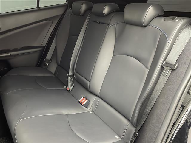 プリウス Sツーリングセレクション モデリスタエアロ 社外SDナビ バックカメラ ETC ドライブレコーダー前方のみ 衝突被害軽減システム レーンキープアシスト クルーズコントロール追従なし シートヒーター 社外17インチアルミホイール(14枚目)