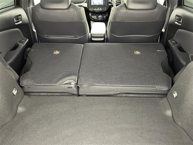 プリウス Sツーリングセレクション モデリスタエアロ 社外SDナビ バックカメラ ETC ドライブレコーダー前方のみ 衝突被害軽減システム レーンキープアシスト クルーズコントロール追従なし シートヒーター 社外17インチアルミホイール(16枚目)