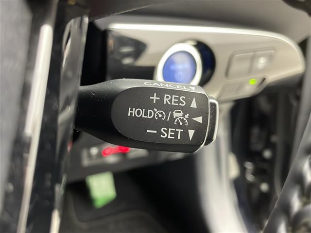 プリウス Sツーリングセレクション モデリスタエアロ 社外SDナビ バックカメラ ETC ドライブレコーダー前方のみ 衝突被害軽減システム レーンキープアシスト クルーズコントロール追従なし シートヒーター 社外17インチアルミホイール(27枚目)