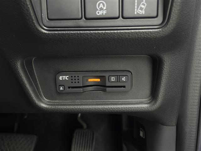 オデッセイ アブソルート・EXホンダセンシング 純正ナビ ホンダセンシング ブラインドスポットモニター レーダークルーズコントロール 両側パワースライドドア バックカメラ 衝突軽減システム 前後コーナーセンサー 車線逸脱防止機能 スマートキー(12枚目)