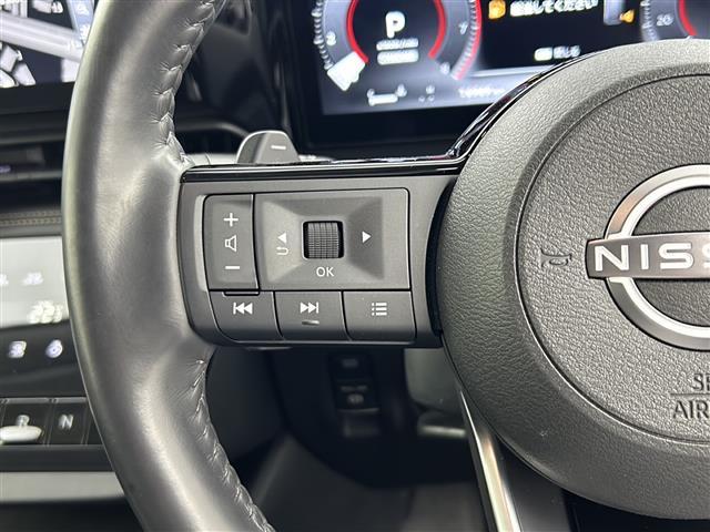 セレナ ハイウェイスターV 純正12.3型ディスプレイオーディオナビ 全方位 プロパイロット BSM 前後シートヒーター デジタルインナーミラー インテリジェントクルーズコントロール エマージェンシーブレーキ 車線逸脱防止警報(32枚目)