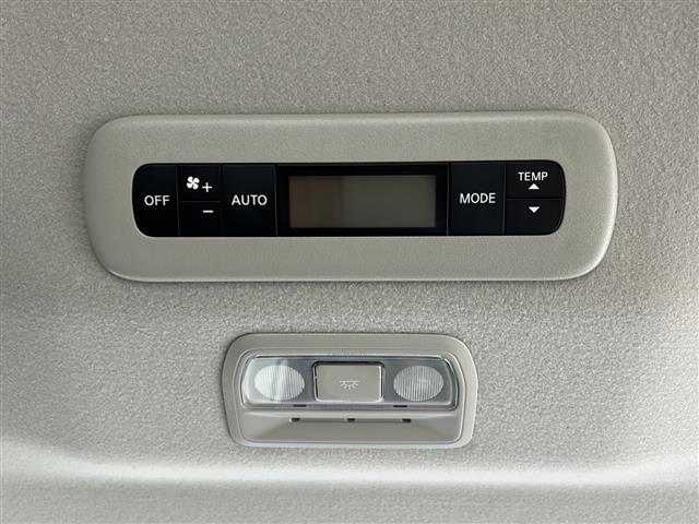 セレナ ハイウェイスターV 純正12.3型ディスプレイオーディオナビ 全方位 プロパイロット BSM 前後シートヒーター デジタルインナーミラー インテリジェントクルーズコントロール エマージェンシーブレーキ 車線逸脱防止警報(36枚目)