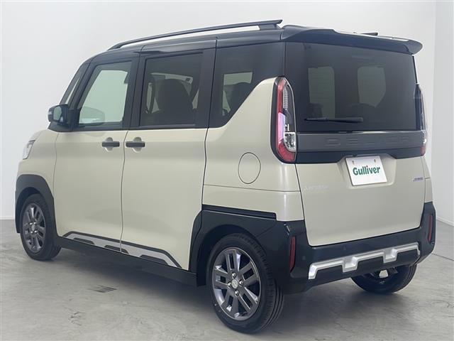 デリカミニ Ｔ　プレミアム　届出済未使用車　純正９インチディスプレイオーディオ　３６０度カメラ　デジタルインナーミラー　両側電動ドア　レーダークルーズコントロール　車線維持支援機能　両側パワースライドドア　純正１５ＡＷ（24枚目）