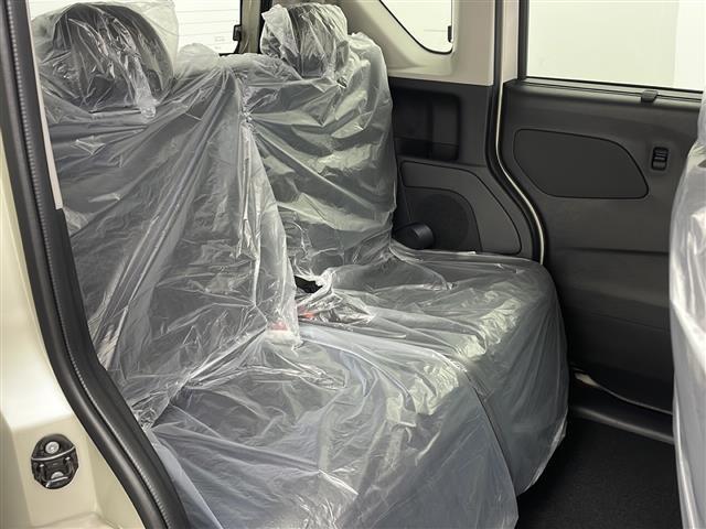 デリカミニ Ｔ　プレミアム　届出済未使用車　純正９インチディスプレイオーディオ　３６０度カメラ　デジタルインナーミラー　両側電動ドア　レーダークルーズコントロール　車線維持支援機能　両側パワースライドドア　純正１５ＡＷ（31枚目）