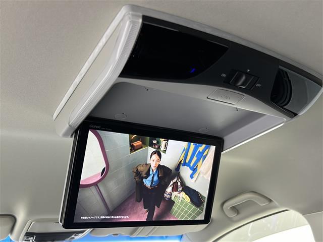 オデッセイ アブソルート・EXホンダセンシング 純正9incインターナビ 純正11.6inc後席モニター ブラインドスポットモニター 全方位カメラ 両側パワスラ ホンダセンシング 追従クルーズコントロール 前後コーナーセンサー ETC2.0 禁煙(4枚目)