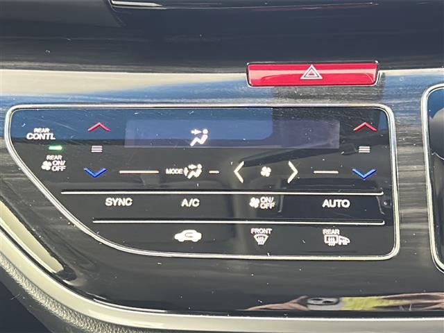 オデッセイ アブソルート・EXホンダセンシング 純正9incインターナビ 純正11.6inc後席モニター ブラインドスポットモニター 全方位カメラ 両側パワスラ ホンダセンシング 追従クルーズコントロール 前後コーナーセンサー ETC2.0 禁煙(5枚目)