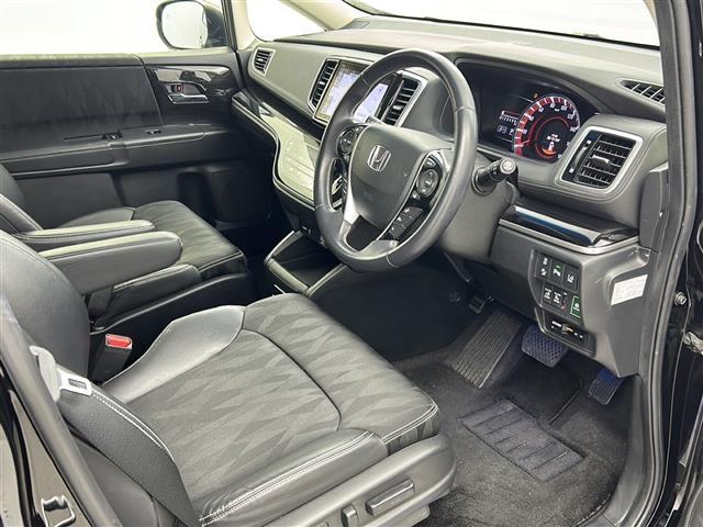 オデッセイ アブソルート・EXホンダセンシング 純正9incインターナビ 純正11.6inc後席モニター ブラインドスポットモニター 全方位カメラ 両側パワスラ ホンダセンシング 追従クルーズコントロール 前後コーナーセンサー ETC2.0 禁煙(30枚目)