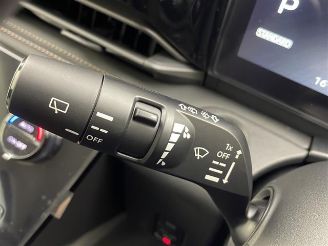 セレナ e-パワー ハイウェイスターV 登録済未使用車 純正12.3インチディスプレイオーディオ HDMI 360度カメラ デジタルインナーミラー ETC2.0 ドライブレコーダー プロパイロット ワイヤレス充電 ブラインドスポットモニター(8枚目)