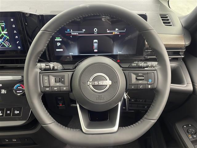 セレナ e-パワー ハイウェイスターV 登録済未使用車 純正12.3インチディスプレイオーディオ HDMI 360度カメラ デジタルインナーミラー ETC2.0 ドライブレコーダー プロパイロット ワイヤレス充電 ブラインドスポットモニター(9枚目)