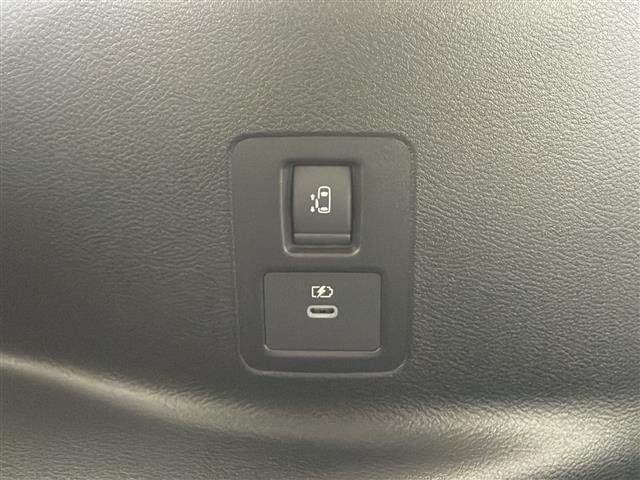 セレナ e-パワー ハイウェイスターV 登録済未使用車 純正12.3インチディスプレイオーディオ HDMI 360度カメラ デジタルインナーミラー ETC2.0 ドライブレコーダー プロパイロット ワイヤレス充電 ブラインドスポットモニター(36枚目)