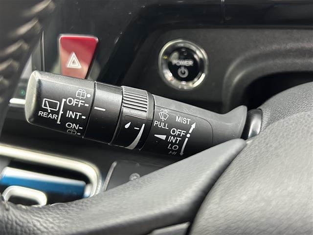 ステップワゴンスパーダ スパーダハイブリッド G・EX ホンダセンシング 純正9インチインターナビ 社外後席フリップダウンモニター 全方位カメラ パーキングアシスト ホンダセンシング 追従クルーズコントロール 両側パワースライドドア ハーフレザーシート シートヒーター(8枚目)