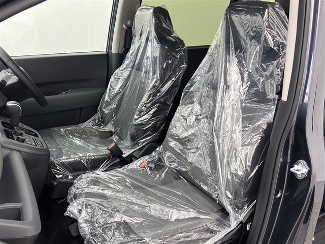 フリード e:HEVクロスター 登録済未使用車 純正9インチSDナビ バックカメラ 両側パワースライドドア 衝突被害軽減システム ブラインドスポットモニター 衝突被害軽減システム ハーフレザーシート シートヒータ コーナーセンサー(13枚目)