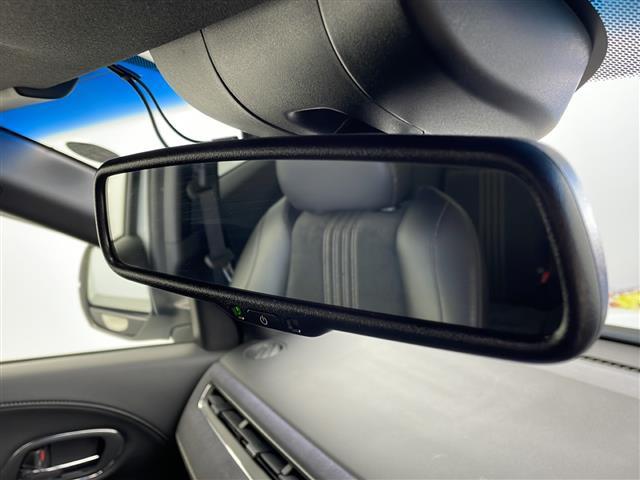 ヴェゼル ハイブリッドRS・ホンダセンシング 純正8インチインターナビ ホンダセンシング アダクティブクルーズコントロール 衝突軽減システム バックカメラ フルセグTV HDMI LEDヘッドライト ハーフレザーシート シートヒーター ETC(41枚目)