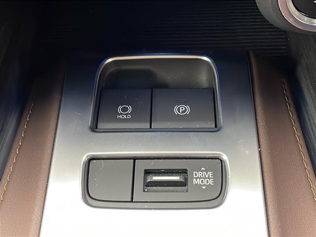 ハリアー Ｚ　レザーパッケージ　ＪＢＬ専用１２．３インチナビ　ＨＤＭＩ接続　全方位カメラ　トヨタセーフティセンス　レーダークルコン　モデリスタエアロ　ビルトインＥＴＣ２．０　前席シートクーラー・ヒーター　ドラレコ　ハンドルヒーター（32枚目）