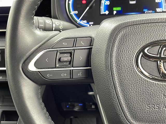 ヴォクシー ハイブリッドＳ－Ｚ　ワンオーナー　純正１０．５型ディスプレイオーディオ　快適利便パッケージ　オットマン　ステアリングヒーター　シートヒーター　バックカメラ　追従走行付きクルーズコントロール　ＷＡＣ　１００Ｖ電源　ＥＴＣ（7枚目）