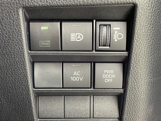 ヴォクシー ハイブリッドＳ－Ｚ　ワンオーナー　純正１０．５型ディスプレイオーディオ　快適利便パッケージ　オットマン　ステアリングヒーター　シートヒーター　バックカメラ　追従走行付きクルーズコントロール　ＷＡＣ　１００Ｖ電源　ＥＴＣ（27枚目）