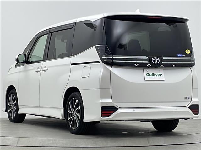 ヴォクシー ハイブリッドＳ－Ｚ　ワンオーナー　純正１０．５型ディスプレイオーディオ　快適利便パッケージ　オットマン　ステアリングヒーター　シートヒーター　バックカメラ　追従走行付きクルーズコントロール　ＷＡＣ　１００Ｖ電源　ＥＴＣ（43枚目）