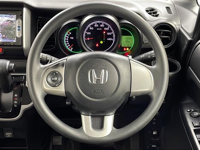 Ｎ－ＢＯＸ Ｇ　ＳＳパッケージ　純正インターナビ　両側パワースライドドア　バックカメラ　シティアクティブシステム　ハロゲンヘッドライト　純正１４インチアルミホイール　ワンセグＴＶ　Ｂｌｕｅｔｏｏｔｈ　ＵＳＢ接続　スマートキー　ＡＢＳ（8枚目）