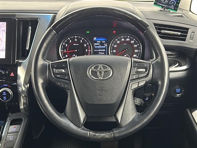 安心の全車保証付き！（※部分保証、国産車は納車後３ヶ月、輸入車は納車後１ヶ月の保証期間となります）。その他長期保証（有償）もご用意しております！※長期保証を付帯できる車両には条件がございます。