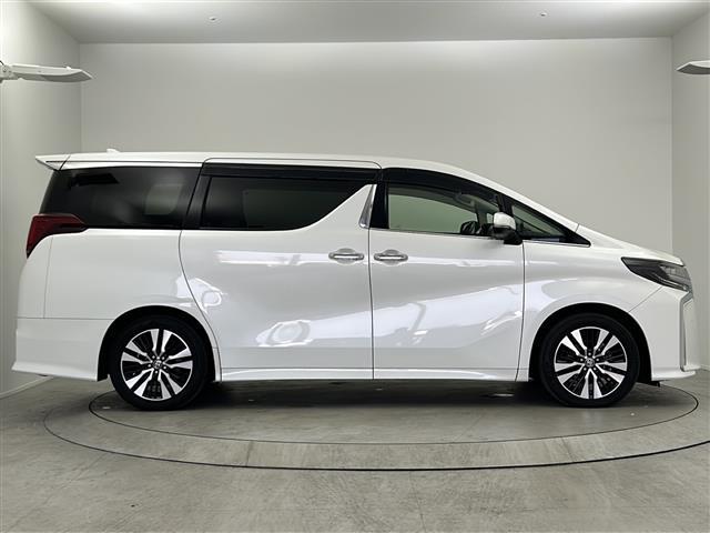 みなさまのお車選びのお手伝いをさせてください！スタッフ一同心よりご来店、お問い合わせをお待ちしております！