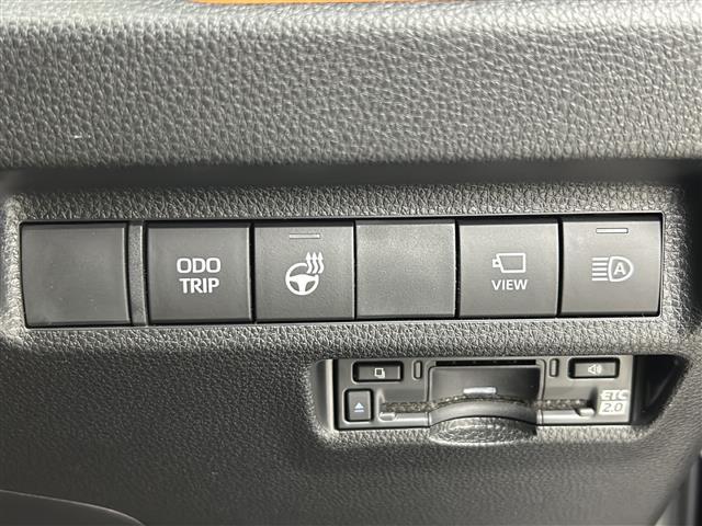 ＲＡＶ４ アドベンチャー　純正１０．５型ＤＡナビ　パノラマミックビューモニター　ＢＳＭ　シートベンチレーション　シートヒーター　トヨタセーフティセンス　レーダークルーズコントロール　プリクラッシュセーフティ　純正ＡＷ　　ＥＴＣ（11枚目）