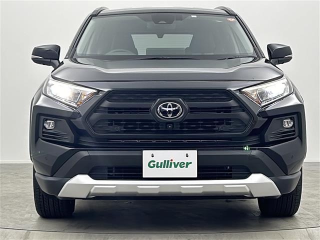 ＲＡＶ４ アドベンチャー　純正１０．５型ＤＡナビ　パノラマミックビューモニター　ＢＳＭ　シートベンチレーション　シートヒーター　トヨタセーフティセンス　レーダークルーズコントロール　プリクラッシュセーフティ　純正ＡＷ　　ＥＴＣ（16枚目）