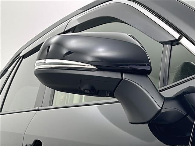 ＲＡＶ４ アドベンチャー　純正１０．５型ＤＡナビ　パノラマミックビューモニター　ＢＳＭ　シートベンチレーション　シートヒーター　トヨタセーフティセンス　レーダークルーズコントロール　プリクラッシュセーフティ　純正ＡＷ　　ＥＴＣ（28枚目）