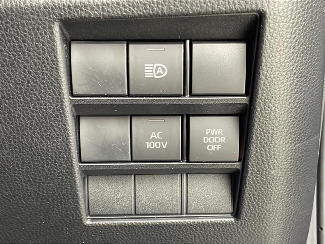 ヴォクシー ハイブリッドS-Z 純正10.5インチDAナビ 快適利便パッケージHigh ユニバーサルステップ プロジェクター三眼LEDライト パワーバックドア トヨタセーフティセンス 前後シートヒーター 両側パワスラ 追従クルコン(10枚目)