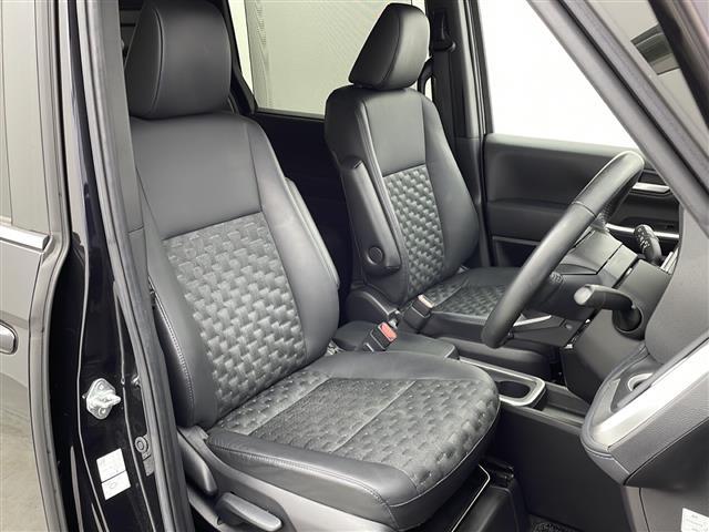 ヴォクシー ハイブリッドS-Z 純正10.5インチDAナビ 快適利便パッケージHigh ユニバーサルステップ プロジェクター三眼LEDライト パワーバックドア トヨタセーフティセンス 前後シートヒーター 両側パワスラ 追従クルコン(14枚目)